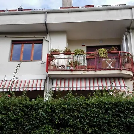 Tascone Apartman *